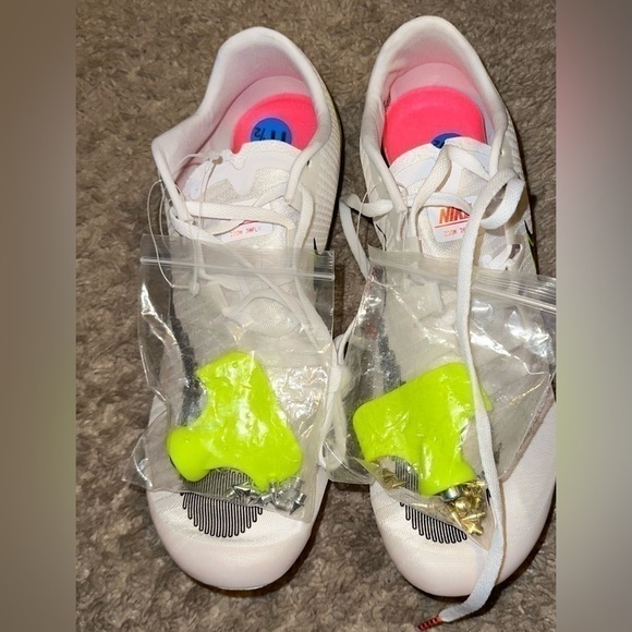 Nike Zoom Ja Fly 3 Track Cleats White Pink DM2338-100 Men’s Size 11.5 - Picture 2 of 10